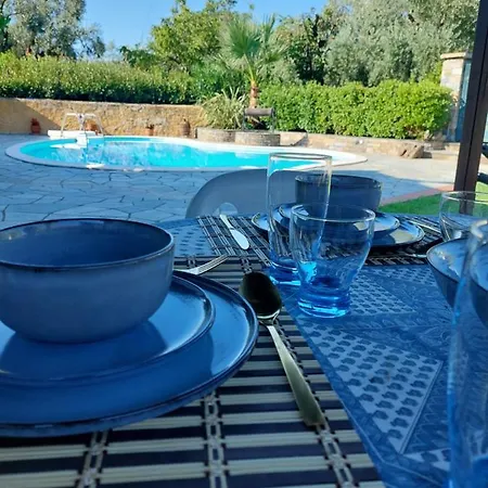Villa The Cocoon And Olives Hut Koropi Exterior foto