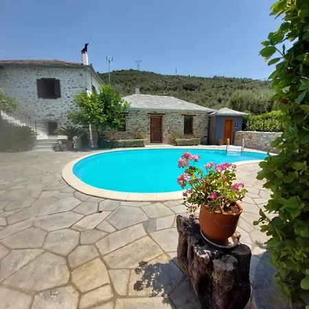 Villa The Cocoon And Olives Hut Koropi Exterior foto