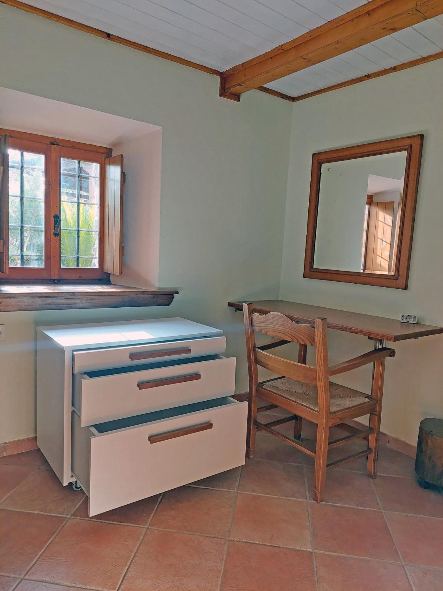 Villa The Cocoon And Olives Hut Koropi